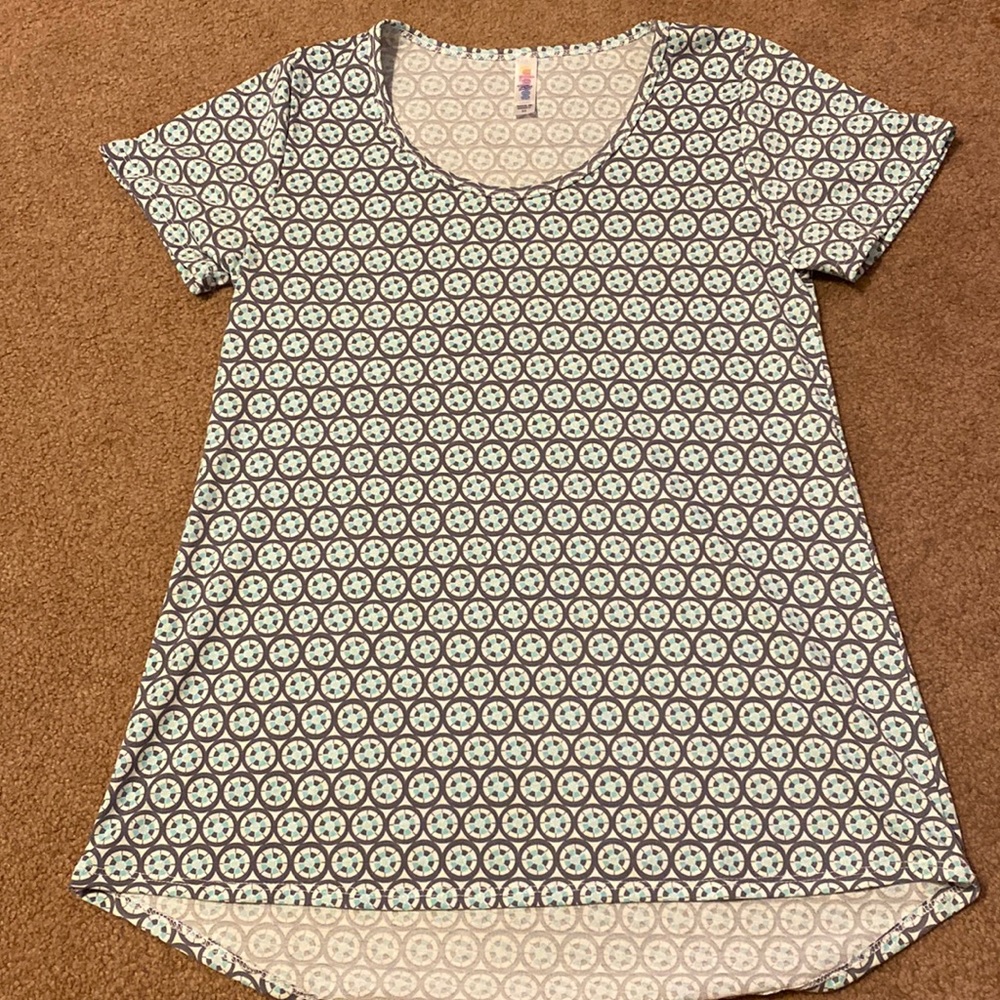 LuLaRoe xs classic tee